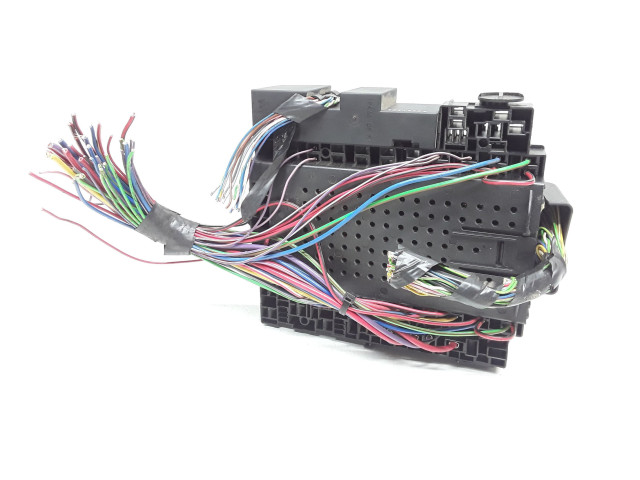 Блок предохранителей 08696035, 08688513   Volvo XC90    