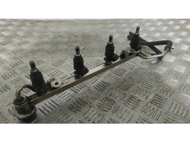 Магистральная трубка топлива