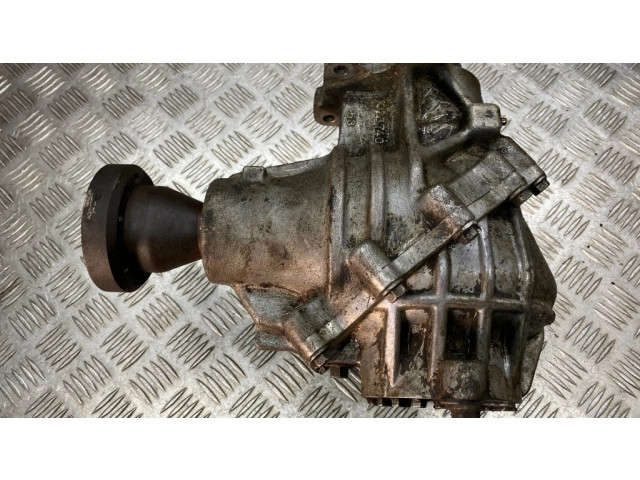 Редуктор коробки передач (раздатка)