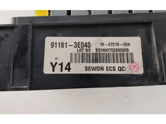 Блок предохранителей 911613E040, 10072150044   KIA Sorento    