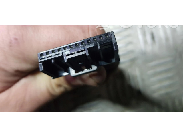 Зеркало электрическое Audi A8 S8 D3 4E 2002 - 2009 года