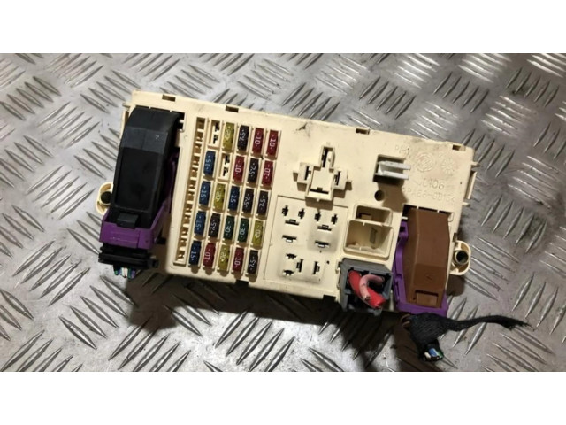   Pojistková skříňka 46812235   Fiat Punto (188) 2001