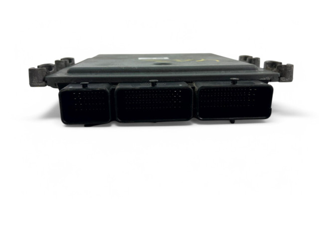 Блок управления двигателем Блок управления 237106276R, 237106102R Dacia Duster