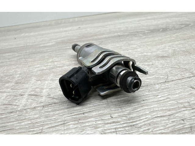 Vstřikovač 2325025010, 05C3008443 Toyota RAV 4 (XA50) XA25A