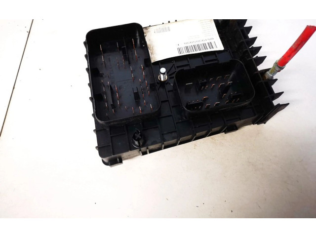 Блок предохранителей  1k0937124k, 1K0937124K   Volkswagen Touran I    