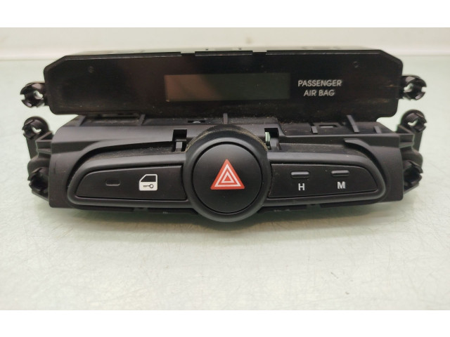 Дисплей    937001K000   Hyundai ix20