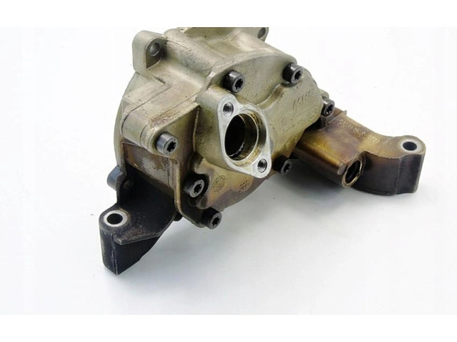 Масляный насос   03C115121N  Volkswagen PASSAT B7 