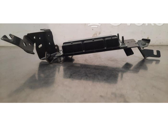 Блок управления двигателя 237104638S   Renault Clio V